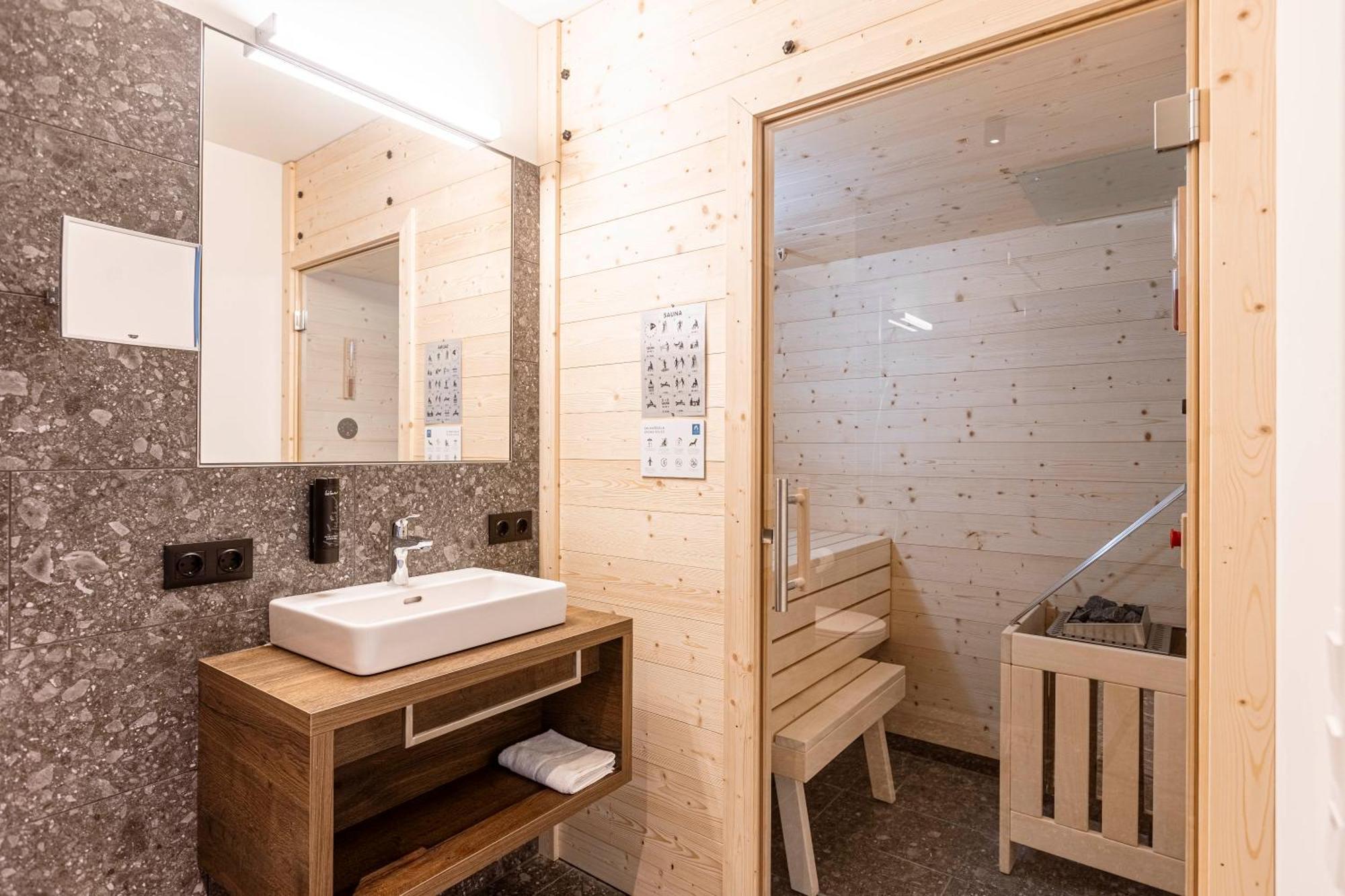 Almresort Sonnenalpe Nassfeld By Alps Resorts Kültér fotó