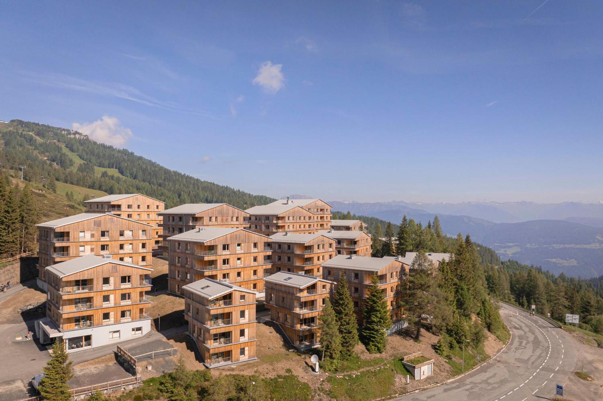 Almresort Sonnenalpe Nassfeld By Alps Resorts Kültér fotó