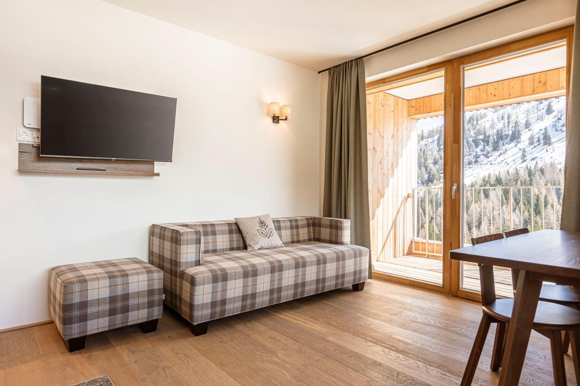 Almresort Sonnenalpe Nassfeld By Alps Resorts Kültér fotó